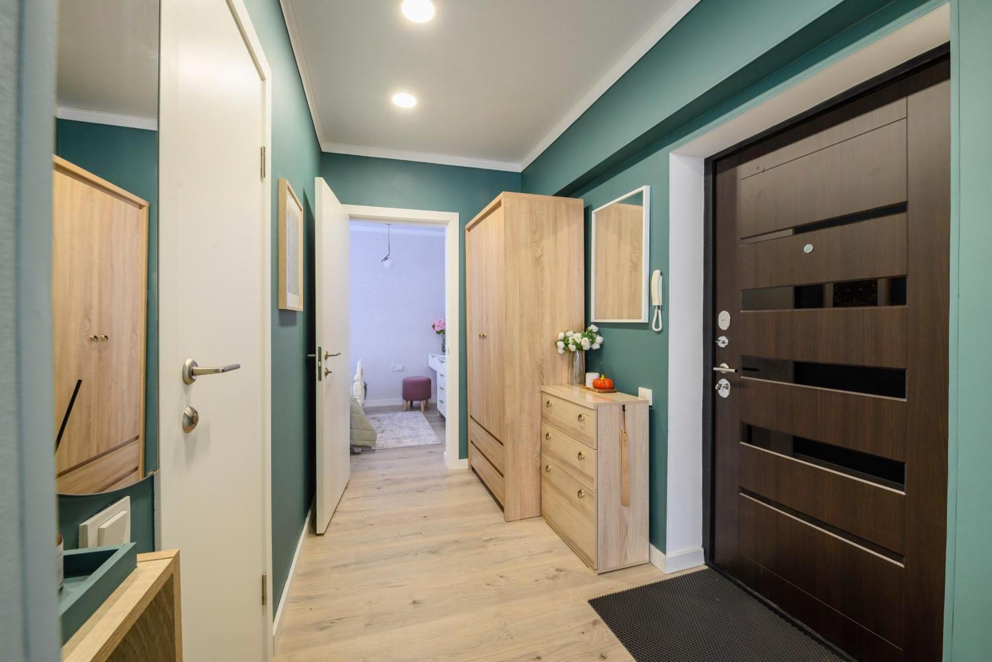 Mid-Century Charm Apartments В Центре Алматы Buitenkant foto