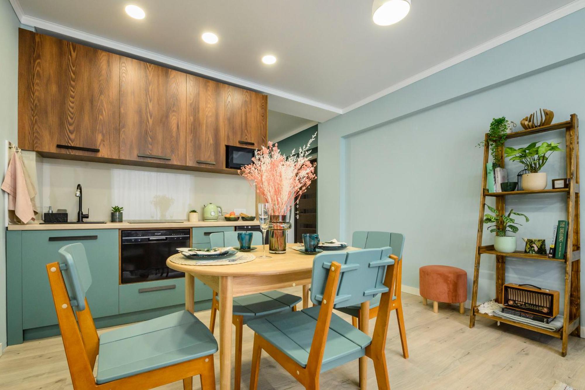 Mid-Century Charm Apartments В Центре Алматы Buitenkant foto